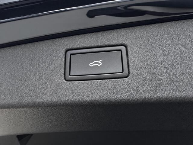 Volkswagen TIGUAN 1.5 272pk DSG eHybrid R-Line Edition · Panoramadak · Wegklapbare Trekhaak · 360 Camera · Massage · Black Style · 20'' Inch · Garantie t/m 29-06-2030 of 100.000km