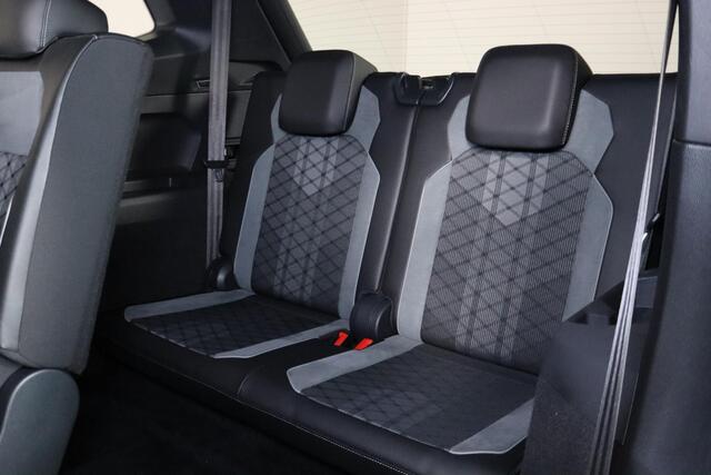 Volkswagen TIGUAN Allspace 1.5 TSI R-Line Business+ 7-Persoons Panoramadak, IQ Light, ACC, Harman/Kardon