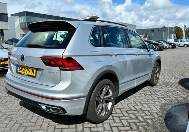 Volkswagen TIGUAN 1.4 TSI eHybrid R-Line Business+ / Navi / Panodak / R-Line