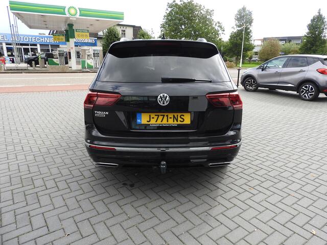 Volkswagen TIGUAN Allspace 1.5 TSI Highline Business R, Navi, Camera, Trekhaak