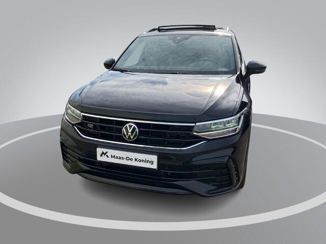 Volkswagen TIGUAN 1.5TSI/150PK R-Line Black Style DSG · Panoramadak · Apple/Android Car Play · Stoel- & stuurverwarming
