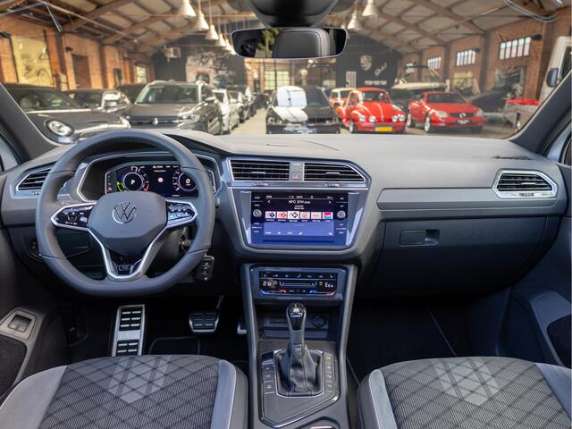 Volkswagen TIGUAN 1.4 TSI eHybrid R-Line Business+ *Pano | IQ | ACC | 20" | Trekhaak | Stoelverw. (achter) | Leder/Alcantara | CarPlay | Navi*