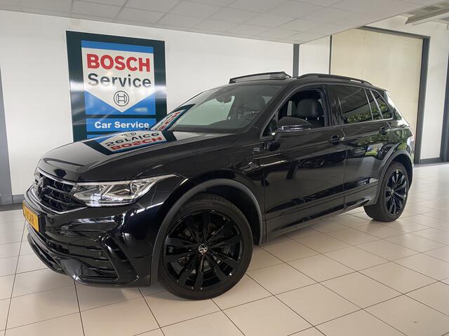 Volkswagen TIGUAN 1.4 TSI eHybrid R-Line Business+Black style Panoramadak / Trekhaak /Carplay/ Leer