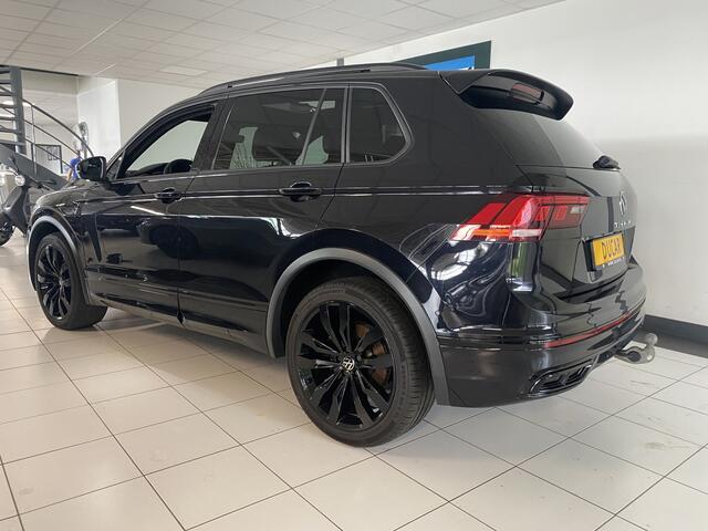 Volkswagen TIGUAN 1.4 TSI eHybrid R-Line Business+Black style Panoramadak / Trekhaak /Carplay/ Leer