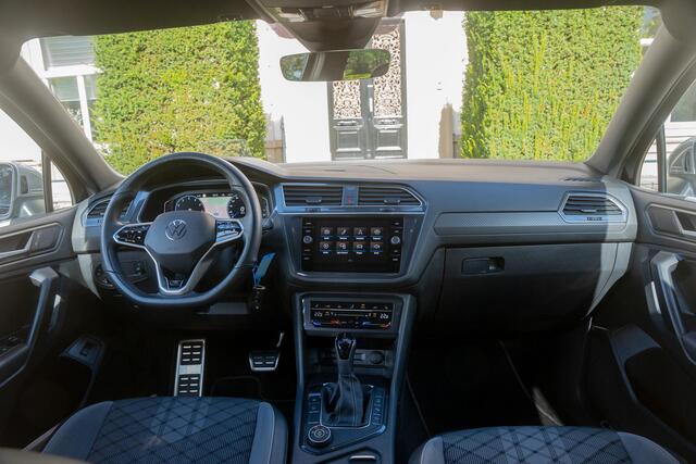 Volkswagen TIGUAN Allspace 2.0 TSI R-Line Business 7p. TREKHAAK | HEAD UP | CARPLAY | CAMERA | 1E EIGN