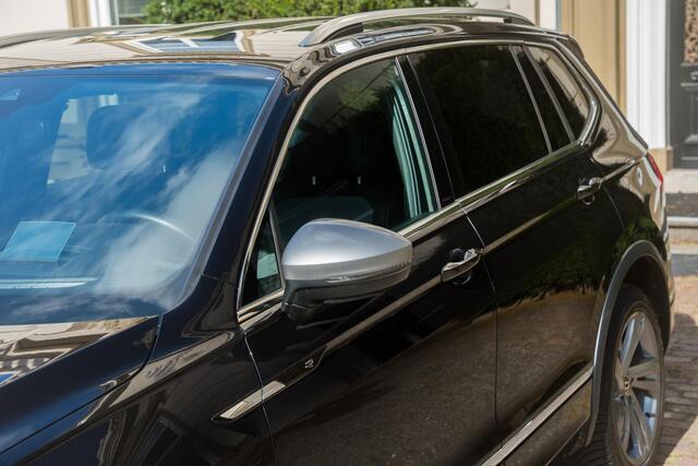 Volkswagen TIGUAN Allspace 2.0 TSI R-Line Business 7p. TREKHAAK | HEAD UP | CARPLAY | CAMERA | 1E EIGN
