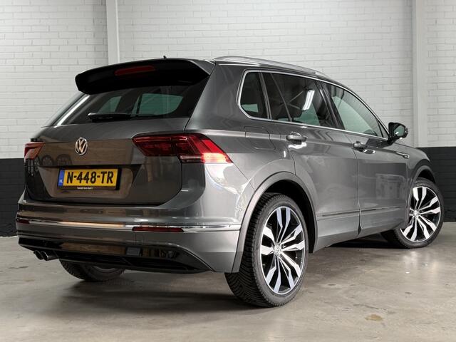 Volkswagen TIGUAN 2.0 TSI 4Motion R-Line! Pano, 360 Camera, HUD, Elektr Trekhaak, Enz. Enz....