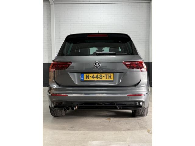 Volkswagen TIGUAN 2.0 TSI 4Motion R-Line! Pano, 360 Camera, HUD, Elektr Trekhaak, Enz. Enz....