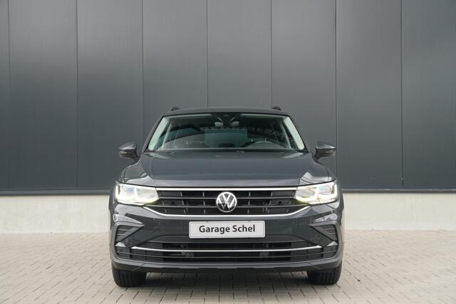 Volkswagen TIGUAN 1.5 TSI Elegance 150pk - Trekhaak - Stoel/Stuurverwarming - Keyless - Massage - ACC - IQ LED - Rijklaar