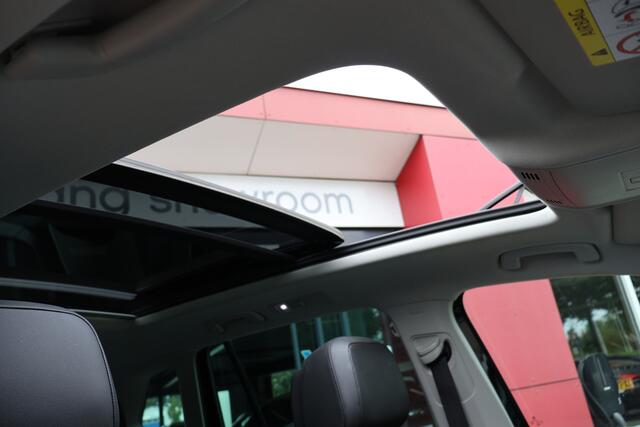 Volkswagen TIGUAN 1.4 TSI DSG 4Motion Highline | ACC | Virtual Cockpit | Panoramadak | Leder | Trekhaak |