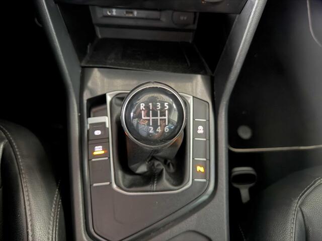 Volkswagen TIGUAN 1.4 TSI ACT Comfortline Trekhaak | Leer | Zeer mooie auto | NAP.