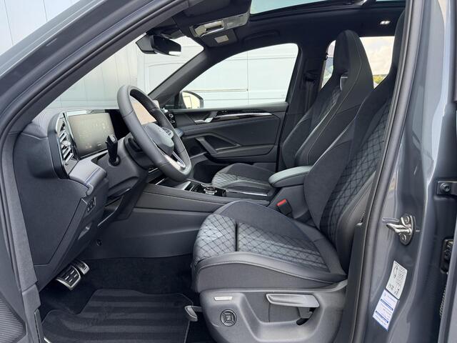 Volkswagen TIGUAN 1.5 eHybrid R-Line Edition PANO | TREKHAAK | DCC