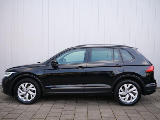Volkswagen TIGUAN 1.5 TSI Elegance 150 Pk Automaat Navi / DAB / Camera