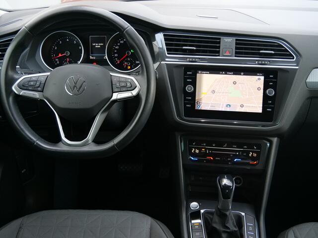Volkswagen TIGUAN 1.5 TSI Elegance 150 Pk Automaat Navi / DAB / Camera