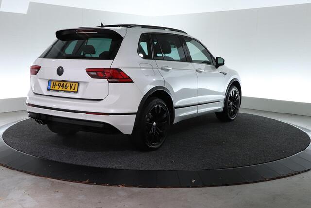 Volkswagen TIGUAN 2.0 TSI 4Motion Highline | SCHUIF-KANTEL DAK | TREKHAAK | 360 CAMERA |