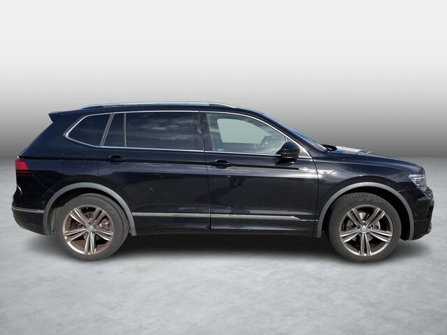 Volkswagen TIGUAN Allspace 1.5 TSI Highline 150 Business R , Automaat, Trekhaak, Schuif-/kanteldak, Clima, Adap.Cruise, Stoelverwarming, Camera, LMV 19 Inch, Apple Carplay, Android Auto, PDC