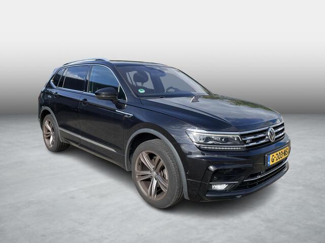 Volkswagen TIGUAN Allspace 1.5 TSI Highline 150 Business R , Automaat, Trekhaak, Schuif-/kanteldak, Clima, Adap.Cruise, Stoelverwarming, Camera, LMV 19 Inch, Apple Carplay, Android Auto, PDC