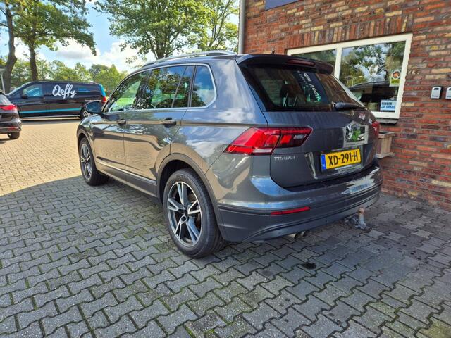 Volkswagen TIGUAN 1.4 TSI ACT Comfort Business, Trekhaak, Carplay, Stoelverwarming, Automaat, ALL IN prijs!