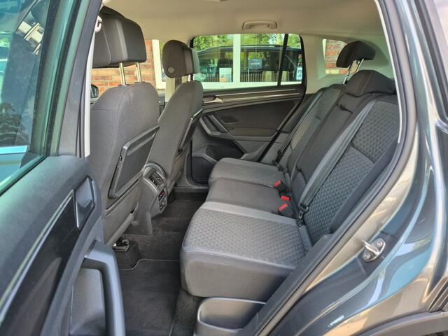 Volkswagen TIGUAN 1.4 TSI ACT Comfort Business, Trekhaak, Carplay, Stoelverwarming, Automaat, ALL IN prijs!