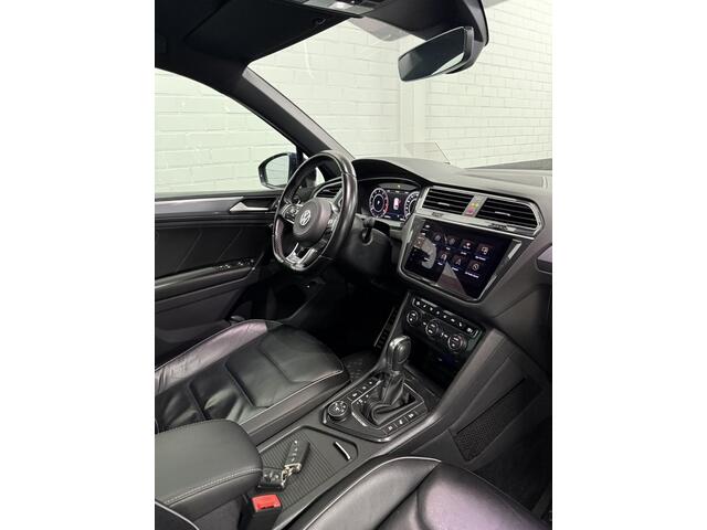 Volkswagen TIGUAN 2.0 TSI 4Motion R-Line! Pano, HUD, 360 Camera, Elektr. Trekh. Memory stoelen!
