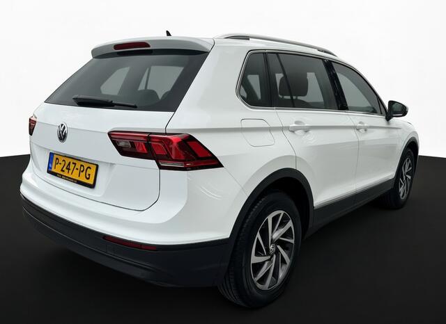 Volkswagen TIGUAN 1.4 TSI 126PK COMFORTLINE BUSINESS CARPLAY/ACC/PDC/NAVIGATIE