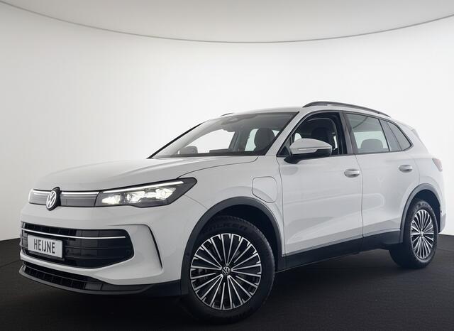 Volkswagen TIGUAN 1.5 TSI 204PK eHybrid DSG LIFE 360°CAMERA/HARMAN-KARDON/HEAD-UP/TREKHAAK *Fabrieksgarantie 2030*