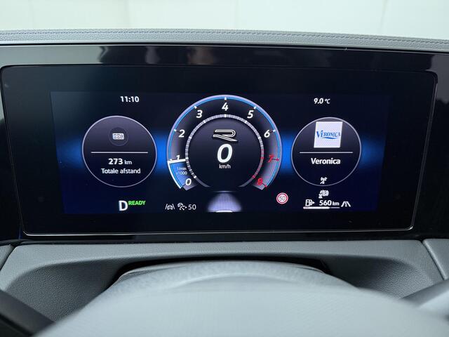 Volkswagen TIGUAN R-Line-Edition 1.5 110 kW / 150 pk eTSI Automaat | Wegklapbare trekhaak | Panoramadak | Stoelmassage | Apple Carplay / Android Auto |