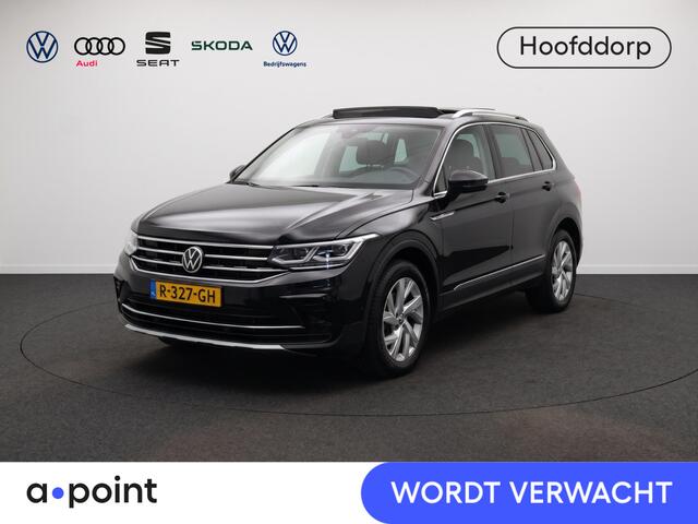 Volkswagen TIGUAN 1.5 TSI Elegance 150 pk Automaat (DSG) | Navigatie | Panoramadak | Parkeersensoren (Park assist) | Achteruitrijcamera | Keyless | Stoel/stuur verwarming |