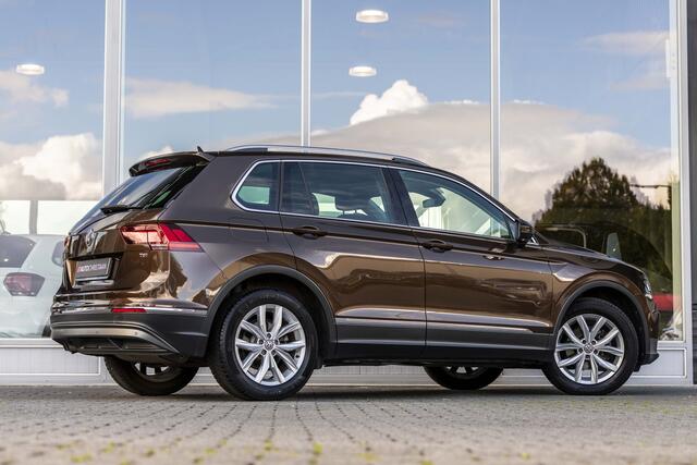 Volkswagen TIGUAN 1.4 TSI ACT Comfortline Business R | CAM | ACC | Carplay