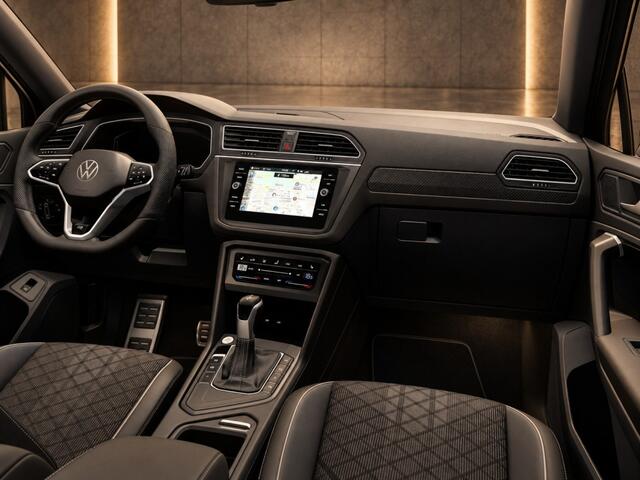 Volkswagen TIGUAN Binnenkort beschikbaar! 1.4 TSI e-Hybrid R-line 245pk Trekhaak Camera Stuur, Stoelverwarming