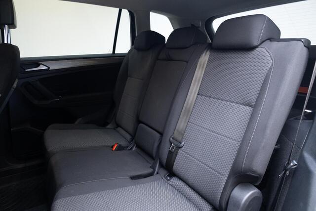 Volkswagen TIGUAN Allspace 1.5 TSI Comfortline Business 7p. | Winter-pakket | LED-lichtpakket | Spiegel-pakket |