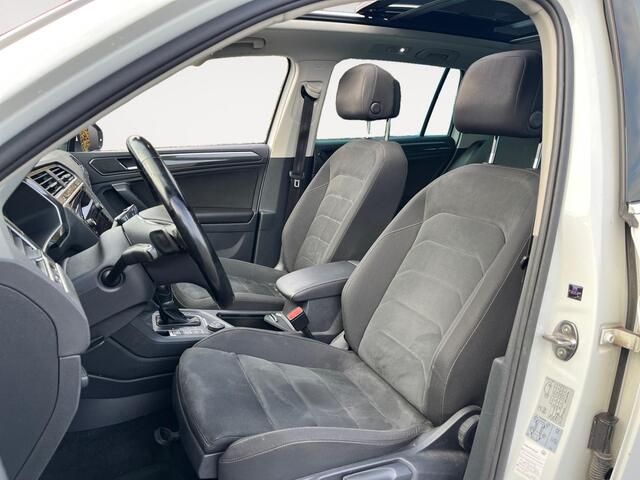 Volkswagen TIGUAN 2.0 TSi DSG-aut. 4Motion Highline R-Line NL Auto | 11-2017 | Pano dak | Trekhaak | 20" | Stoelverwarming | Etc.