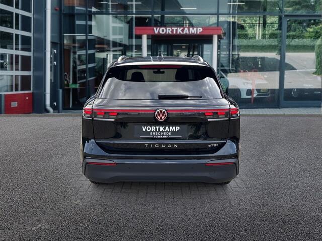 Volkswagen TIGUAN 1.5 eTSI LIFE TREKHAAK/CAMERA/ELEK-KLEP/ACC/STOEL+STUURVERW/CARPLAY