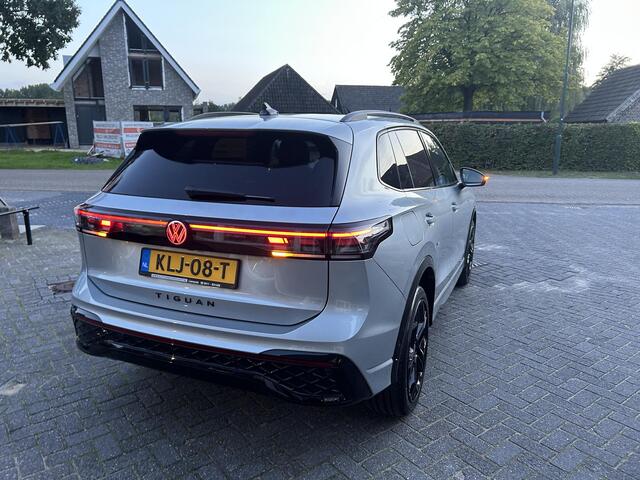 Volkswagen TIGUAN 1.5 eHybrid R-Line Edition