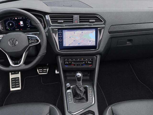 Volkswagen TIGUAN 1.4TSIeHybrid 180kW/245PK R-Line Black Style · Panoramadak · Leder · 360°Camera + Parkeersensoren · Stoelverwarming · Elektr. stoelverstelling ·