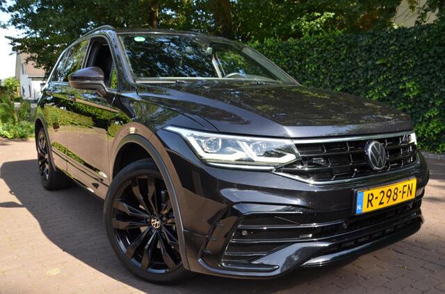 Volkswagen TIGUAN 1.4 TSI eHybrid R-Line Business+ Automaat/Navi/Pdc/Ecc/Achteruitrijcamera/Panoramadak/Virtueel dashboard/Privacy-Glass/Cr-Controle/20-Inc Lmv/Cruise control adaptief/Koplampverlichting LED Matrix/Trekhaak