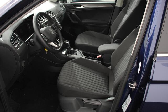 Volkswagen TIGUAN Allspace 1.5 TSI 150pk DSG Life 7p. Navigatie Climate Control Adaptieve cruise control Achteruitrijcamera Trekhaak Virtual Cockpit Elektrische achterklep Stoelverwarming Led Lichtmetalen velgen Parkeersensoren