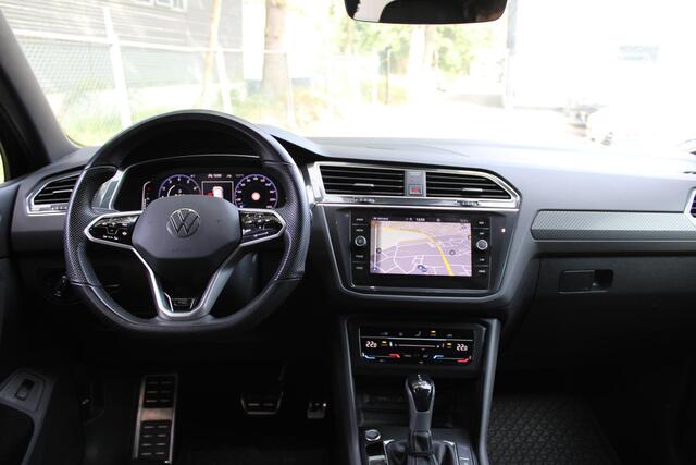 Volkswagen TIGUAN 1.5 TSI DSG | 2x R-line | Trekhaak | IQ Light | Stoelverwarming | Virtual