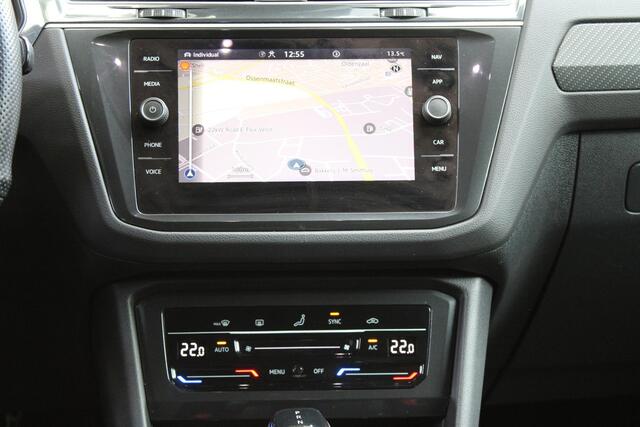 Volkswagen TIGUAN 1.5 TSI DSG | 2x R-line | Trekhaak | IQ Light | Stoelverwarming | Virtual