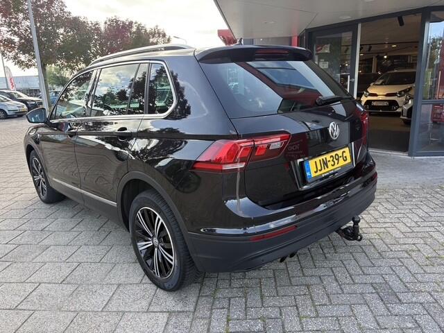 Volkswagen TIGUAN 1.4 TSI 4Motion Highline | Navi | Trekhaak | Camera | 92.007 km Dealeronderhouden