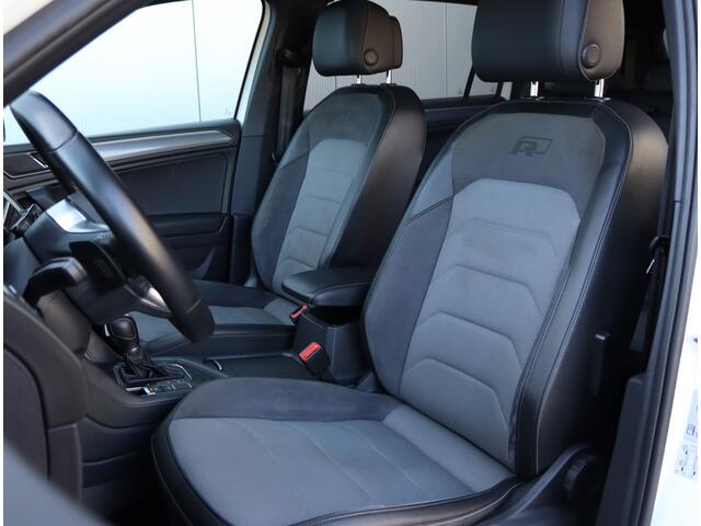 Volkswagen TIGUAN Allspace 1.4 TSI Highline R-line 7p. | Pano | Trekhaak | NAP