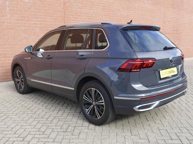Volkswagen TIGUAN 1.5 TSI 150pk DSG Elegance Navigatie Apple Carplay / Android Auto Parkeersensoren Camera Adaptieve Cruise Control Stuur-en stoelverwarming Matrix LED-koplampen Virtual Cockpit Getinte ramen Climate Control ErgoActive stoelen
