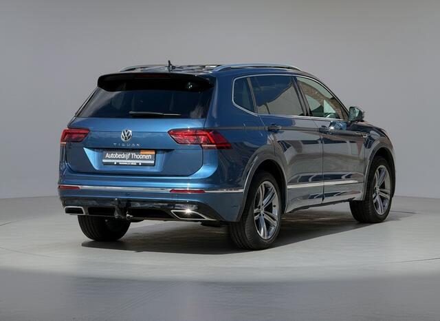 Volkswagen TIGUAN Allspace 1.5 TSI Highline Business R 7p. | Trekhaak | Pano | Keyless
