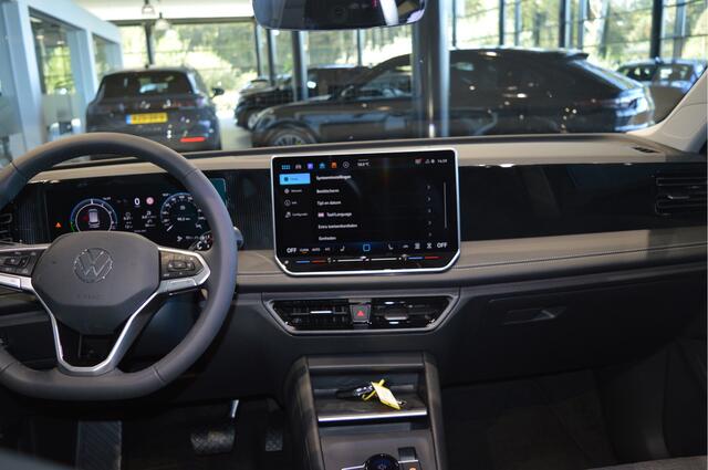 Volkswagen TIGUAN 1.5 eHybrid Life carplay cruise pano camera led 18 inch !!