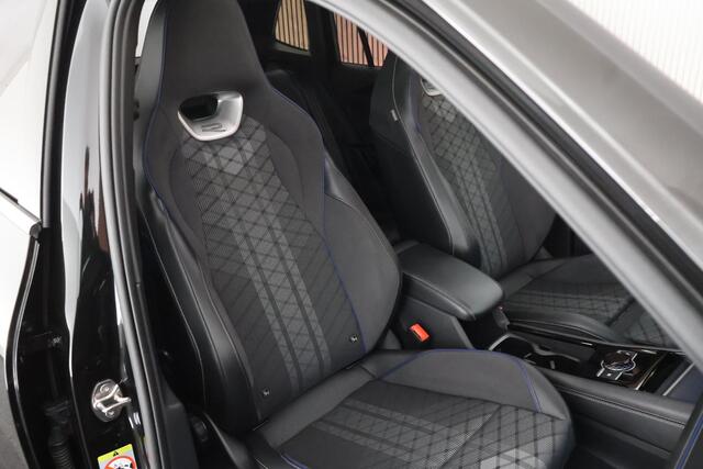Volkswagen TIGUAN 1.5 eTSI 150pk DSG R-Line Edition Trekhaak 360Camera harman/kardon HUD Keyless Panoramadak Navigatie