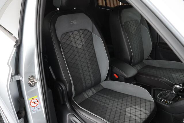 Volkswagen TIGUAN 1.4 TSI 245pk eHybrid R-Line Business Trekhaak Stoelverwarming Virtual Cockpit Navigatie