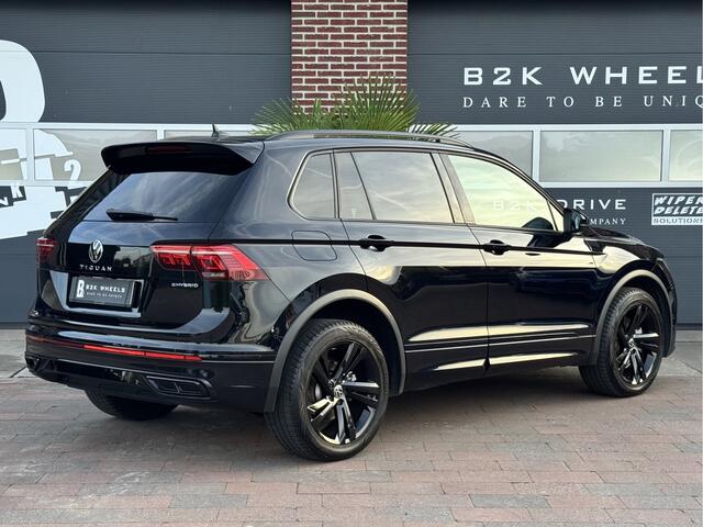 Volkswagen TIGUAN 1.4 TSI eHybrid R-Line Business+ | Black style | IQ Light | Stoel-stuur verw | Camera | SOH 91% | Rijklaar + nieuwe apk