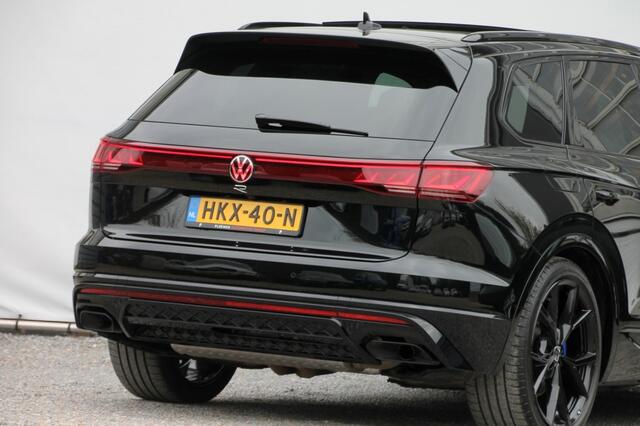 Volkswagen TOUAREG R 3.0 TSI eHybrid 4 Motion - 462 pk **Nachtzicht / Dynaudio / Pa