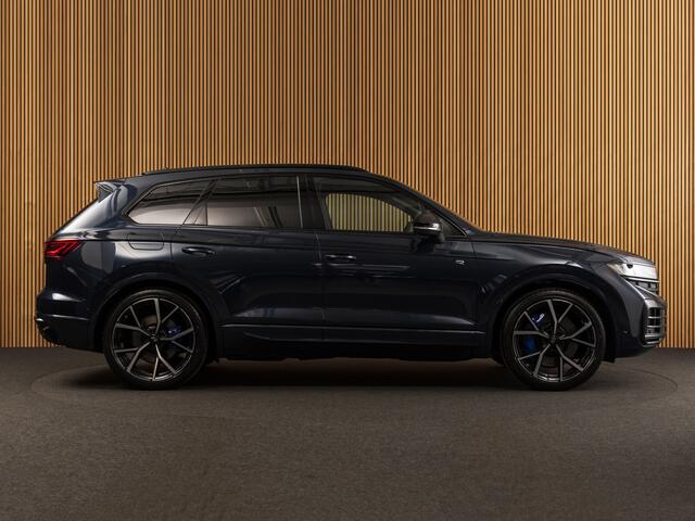 Volkswagen TOUAREG 3.0 TSi eHybrid 4MOTION R PANO-22"-MASSAGE