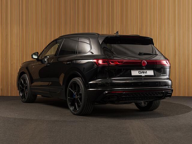 Volkswagen TOUAREG 3.0 TSi eHybrid 4MOTION R PANO-22"-MASSAGE